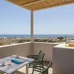 Отель Depalyma Emporio (Santorini)