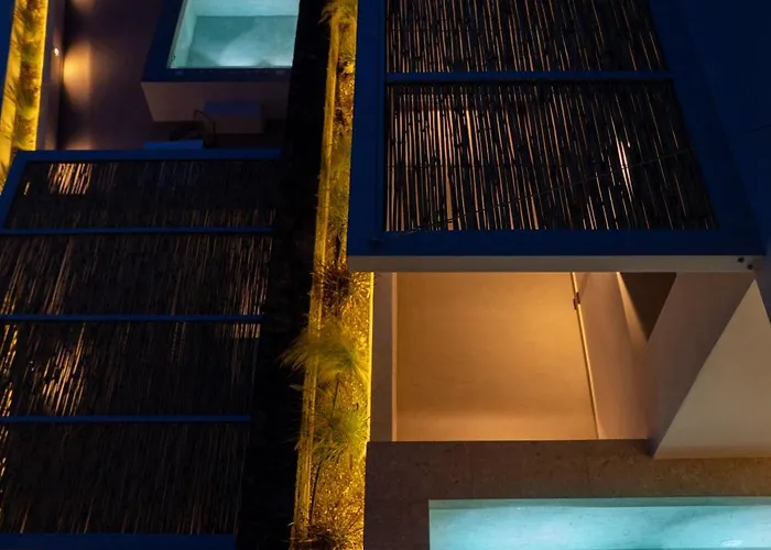 Depalyma * Emporio (Santorini)