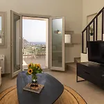Hotel Depalyma Emporio (Santorini)