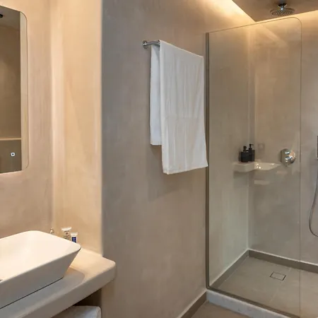 Depalyma Emporio (Santorini)