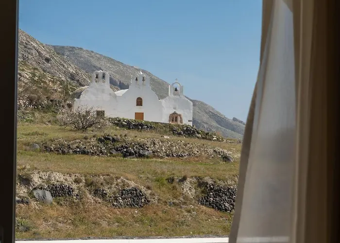 Depalyma Hotel Emporio (Santorini)