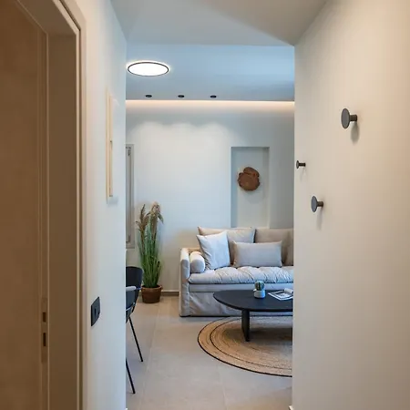 Depalyma Emporio (Santorini)