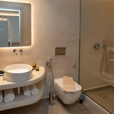 Depalyma Emporio (Santorini)