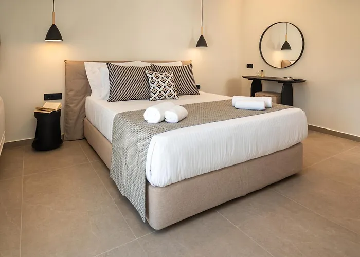 Depalyma * Emporio (Santorini)